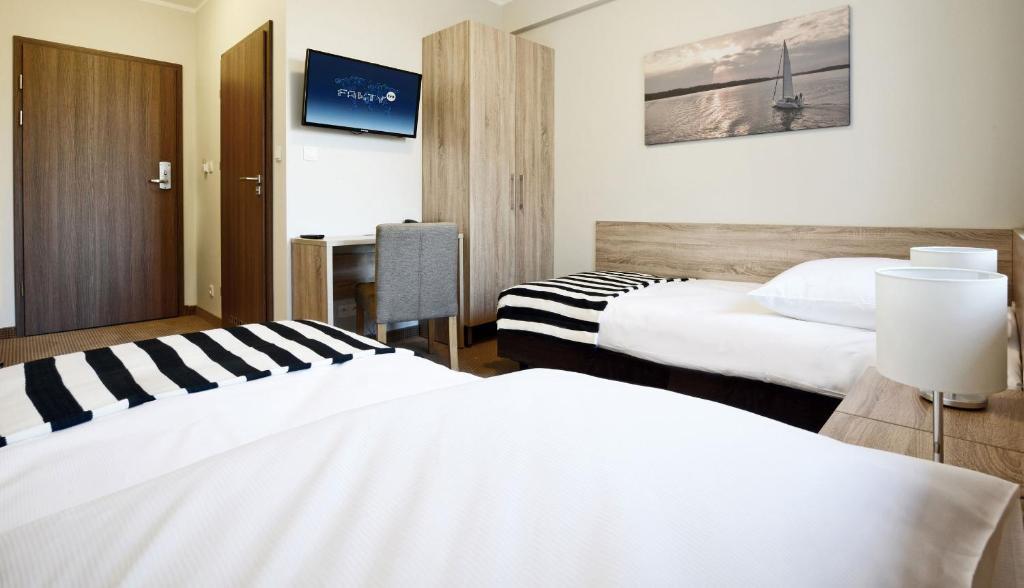 Hotel Port 110 Ilawa Bilik gambar